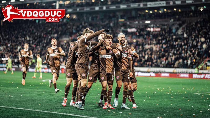 soi kèo Frankfurt vs St.Pauli